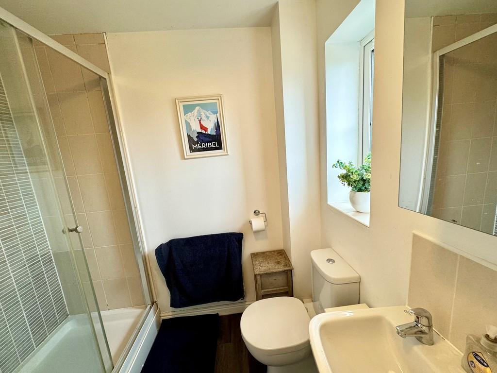 4 The Towpath En Suite (n)