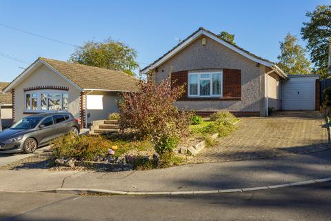 3 bedroom detached bungalow for sale, The Rise, Waterlooville PO7