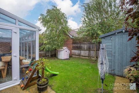 3 bedroom semi-detached house for sale, Sawyer Crescent, Hethersett