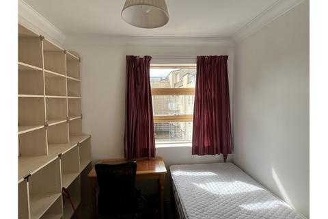 2 bedroom flat to rent, Mill Road, Cambridge CB1