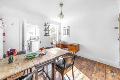 61 Warren Road, Croydon, CR0 6PF