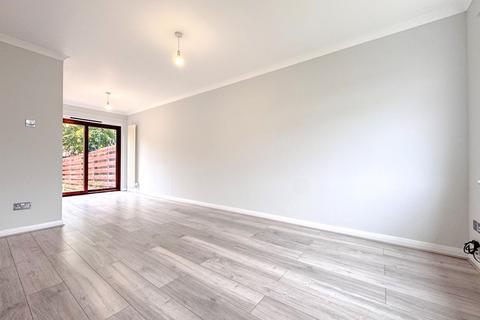 2 bedroom end of terrace house for sale, WOODFIELD, UDDINGTSON G71