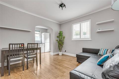 2 bedroom flat to rent, Wardo Avenue, London