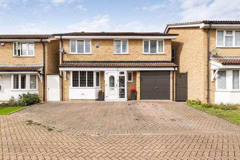 4 bedroom detached house for sale, Lamorbey Close, SIDCUP