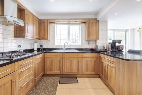 4 bedroom detached house for sale, Lamorbey Close, SIDCUP