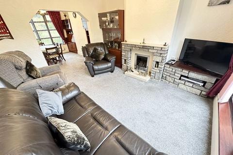 3 bedroom semi-detached house for sale, Kinnerley Road, Whitby