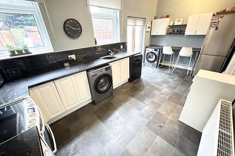 3 bedroom terraced house for sale, Central Avenue, Ellesmere Port