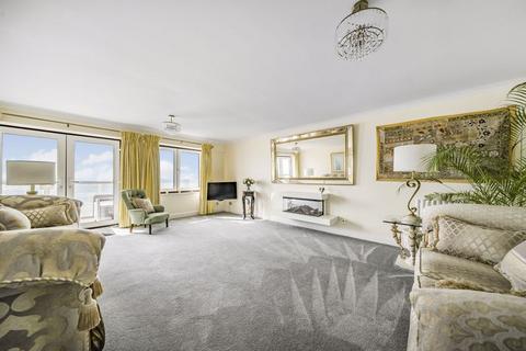 2 bedroom apartment for sale, Sandgate Folkestone