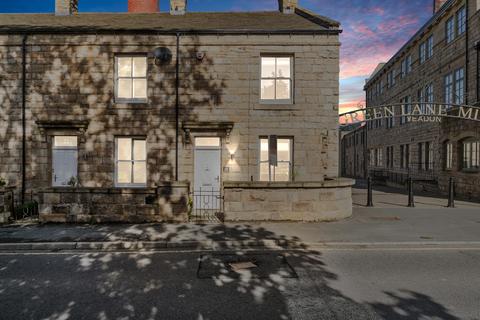 2 bedroom end of terrace house for sale, Green Lane, Yeadon, LS19