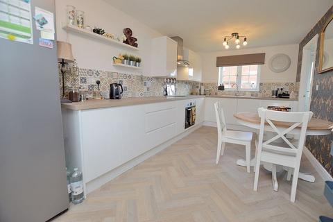 17 Hamilton Way, Coningsby, Lincoln, LN4 4ZW