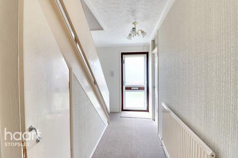11 Williton Road, Luton, LU2 9EH