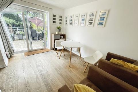 37 Whiteoak View, Bolton, BL3 1ST