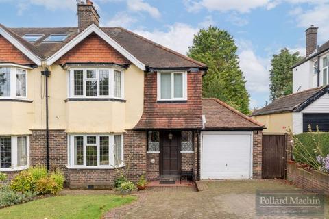 4 bedroom semi-detached house for sale, Briton Crescent, Sanderstead