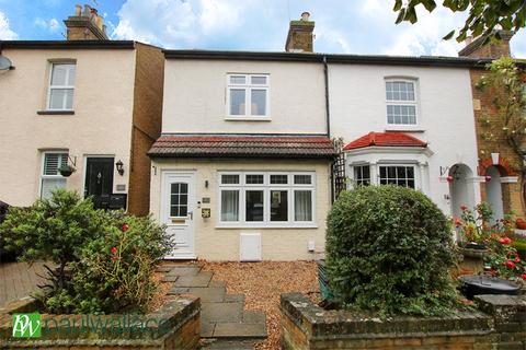 3 bedroom terraced house for sale, Cromwell Avenue, West Cheshunt