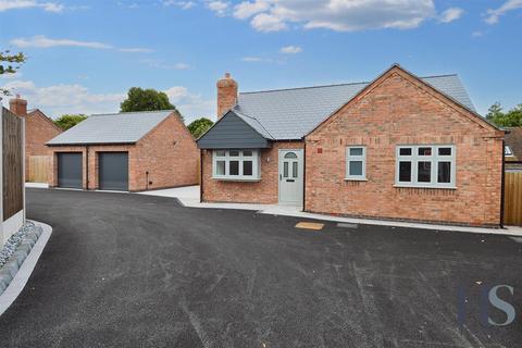 2 bedroom detached bungalow for sale, Allscott, Telford