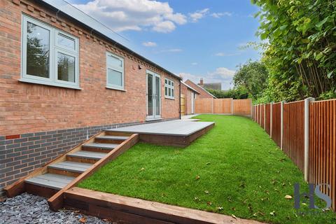 2 bedroom detached bungalow for sale, Allscott, Telford