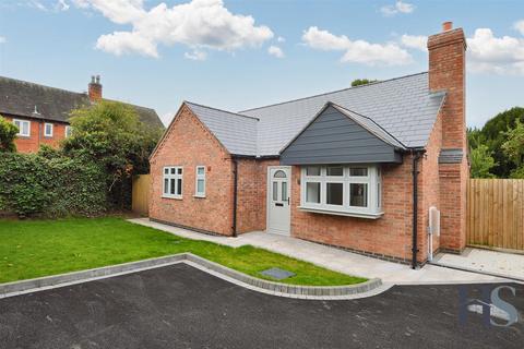 2 bedroom detached bungalow for sale, Allscott, Telford