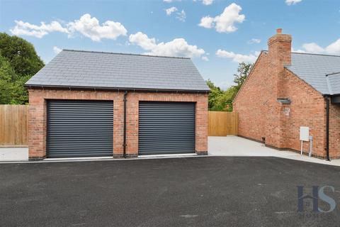 2 bedroom detached bungalow for sale, Allscott, Telford