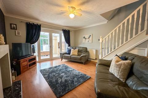 46 Dairyfields Way, Stoke-on-trent, ST1 6XJ