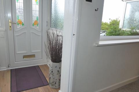 3 bedroom townhouse for sale, Rossendale Close, Oldham OL2