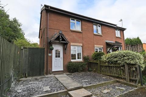 2 bedroom semi-detached house to rent, Manor Farm Road, Crigglestone