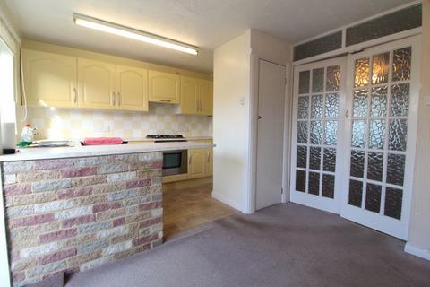 3 bedroom end of terrace house for sale, Farley Close, Little Stoke