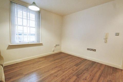 1 bedroom apartment for sale, St. Georges Terrace, Cheltenham GL50