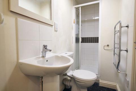 1 bedroom apartment for sale, St. Georges Terrace, Cheltenham GL50