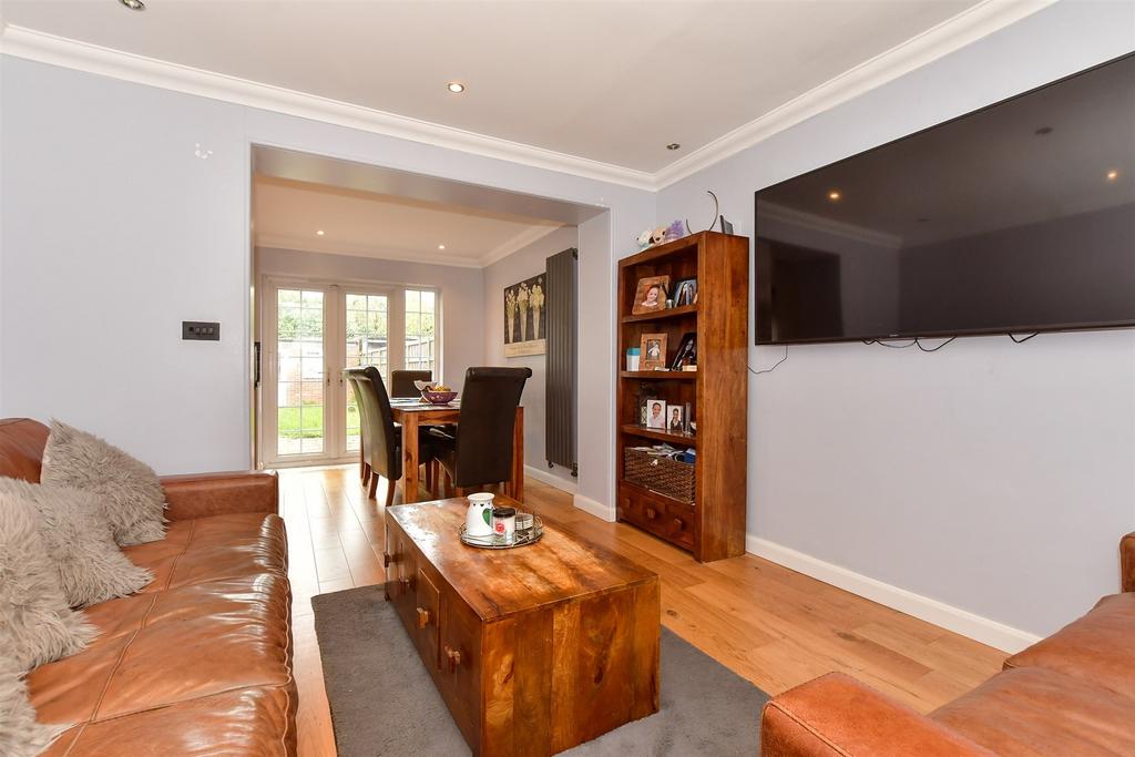 Hampton Road, Chingford 5 bed terraced house for sale £650,000