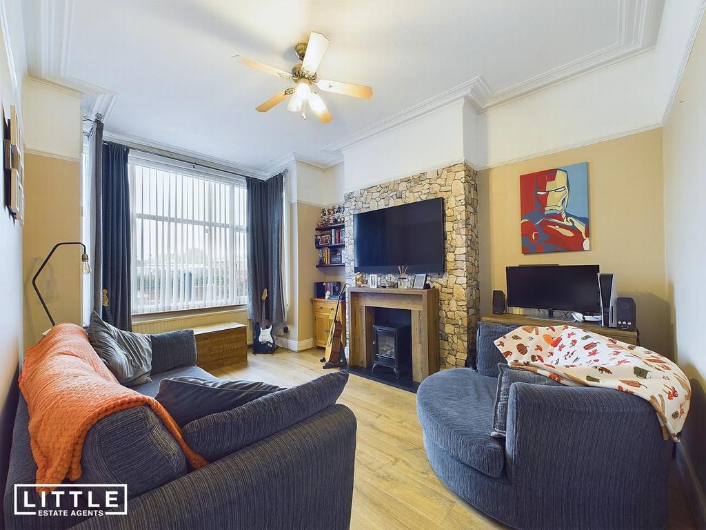 Marshalls Cross Road, St. Helens, WA9 3 bed terraced house for sale £