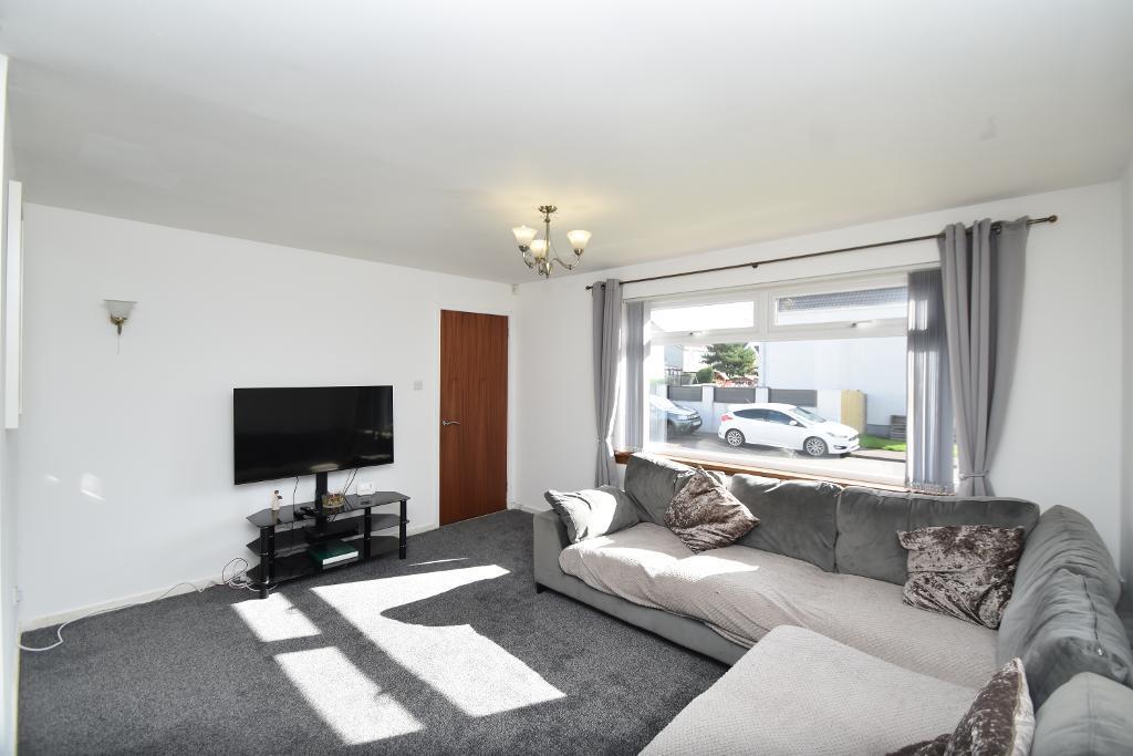 Smeaton Avenue, Torrance, G64 4BG 4 bed detached villa for sale £320,000