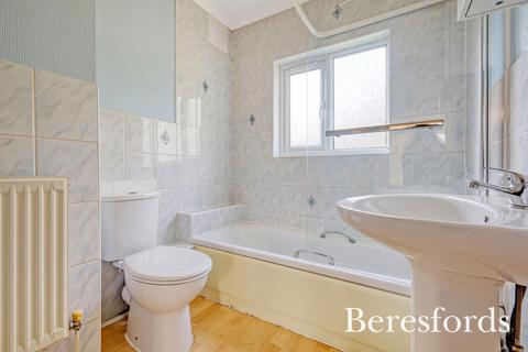 undefined, Champion Road, Upminster, RM14