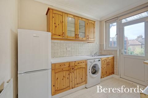 Flat B, Millfield House Champion Road, Upminster, RM14 2SY