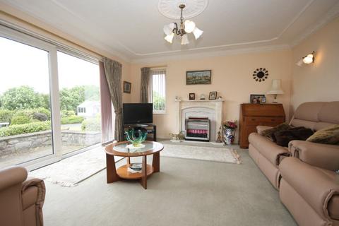 3 bedroom bungalow for sale, Bangor Road, Caernarfon, Gwynedd, LL55