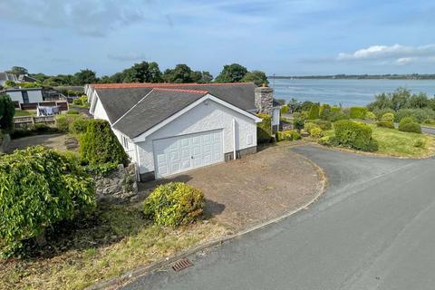 3 bedroom bungalow for sale, Bangor Road, Caernarfon, Gwynedd, LL55