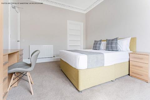 4 bedroom flat to rent, Grove Street, Edinburgh, EH3