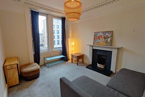 undefined, Albert Place, Edinburgh, EH7