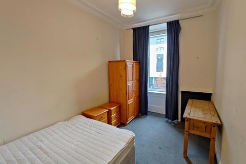 undefined, Albert Place, Edinburgh, EH7