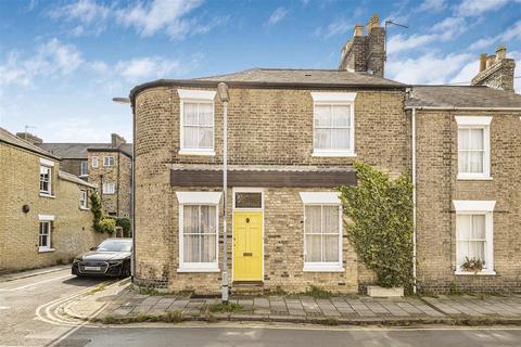 3 bedroom end of terrace house for sale, Norwich Street, Cambridge CB2