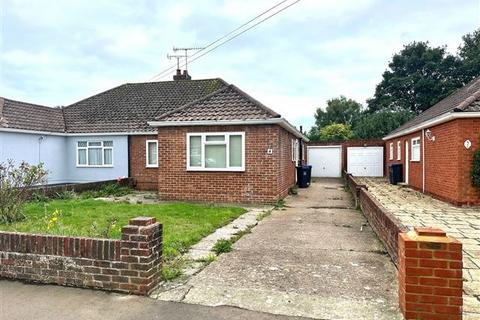 3 bedroom semi-detached bungalow for sale, Melrose Close, Worthing, West Sussex, BN13 1NY