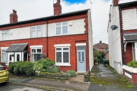 2 bedroom end of terrace house for sale, St Andrews Avenue, Timperley