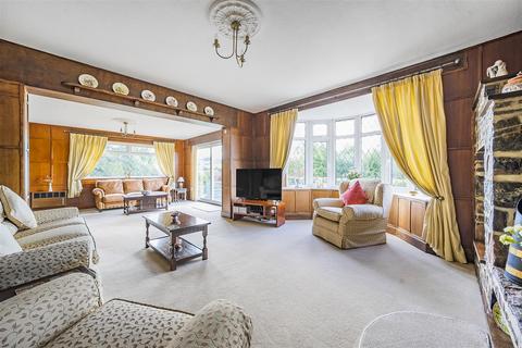 4 bedroom detached house for sale, Tiverton Road, Bampton, Tiverton