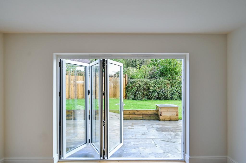 Bi Folds