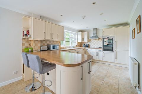 5 bedroom detached house for sale, Twyning Green, Twyning, Tewkesbury