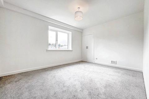 1/1, 17 Lethamhill Road, Glasgow, G33 2SG