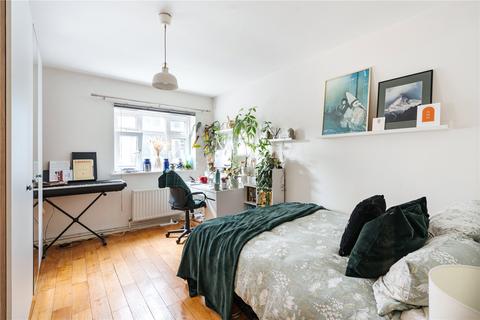 2 bedroom apartment for sale, Sandhurst House, Tower Hamlets E1