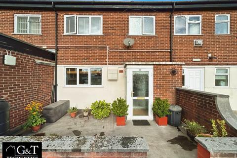 3 bedroom maisonette for sale, Queensway, Halesowen