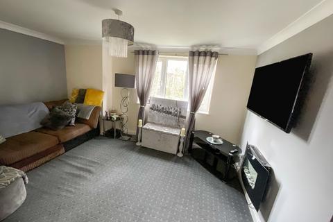 2 bedroom flat to rent, 212b Moor Street, Brierley Hill