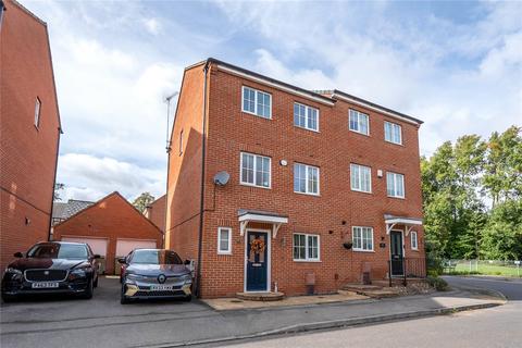 3 bedroom semi-detached house for sale, Downing Close, Bletchley MK3