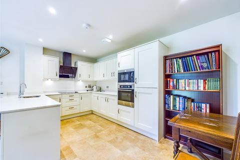 1 bedroom retirement property for sale, Royal Close, Christchurch, Dorset, BH23